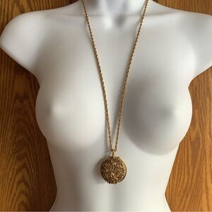 Vintage perfume diffuser , with perfume tablet